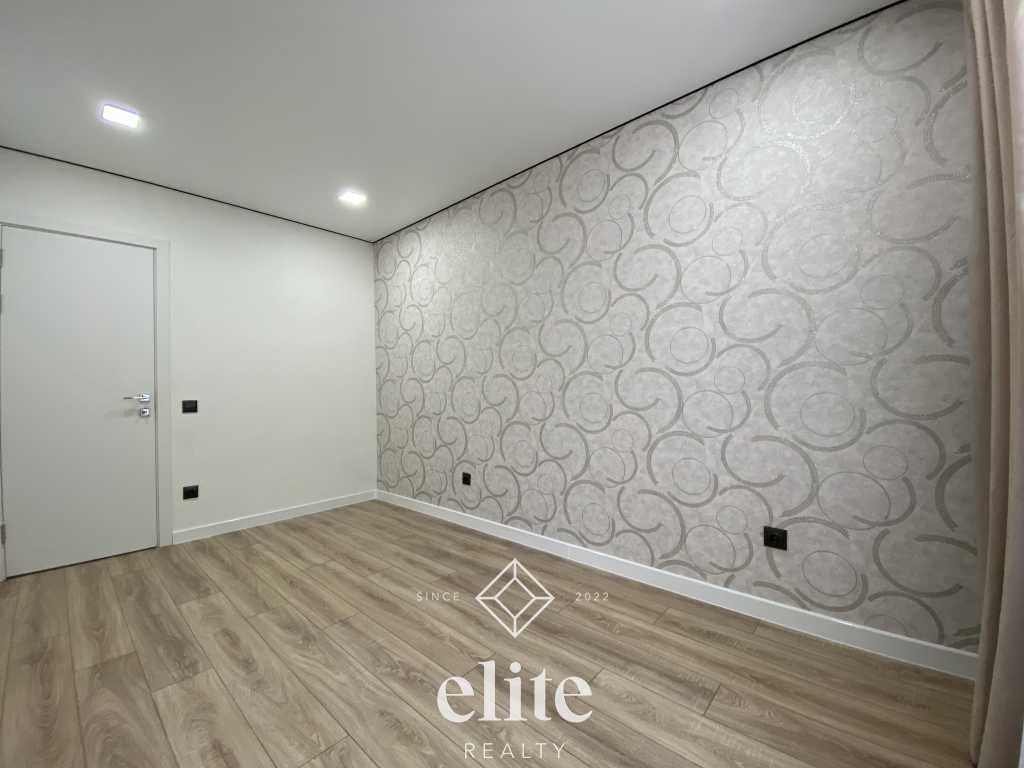 elite realty image