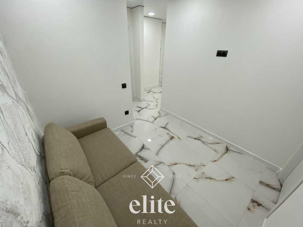 elite realty image