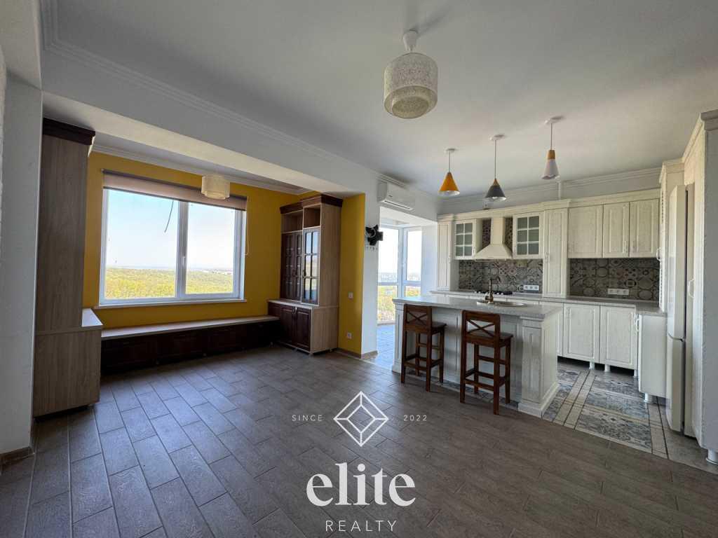 elite realty image