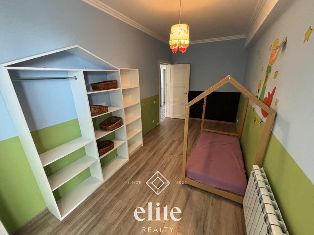 elite realty image