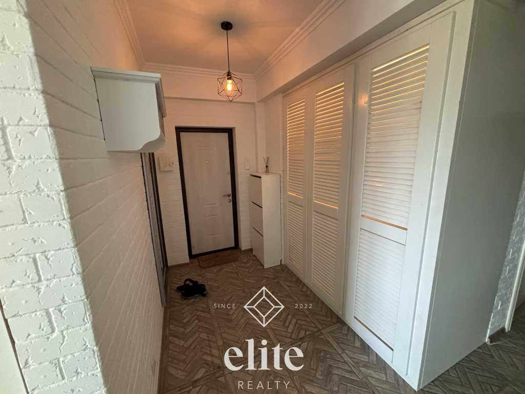 elite realty image