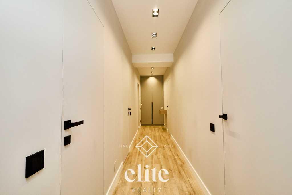 elite realty image