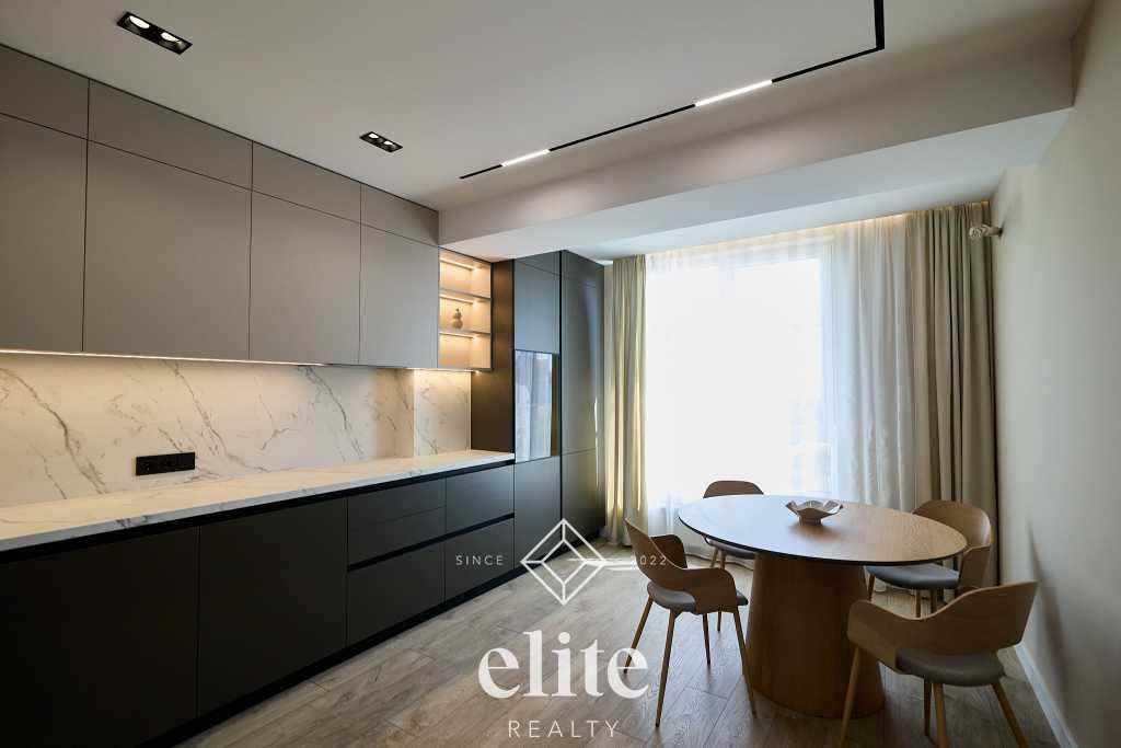 elite realty image