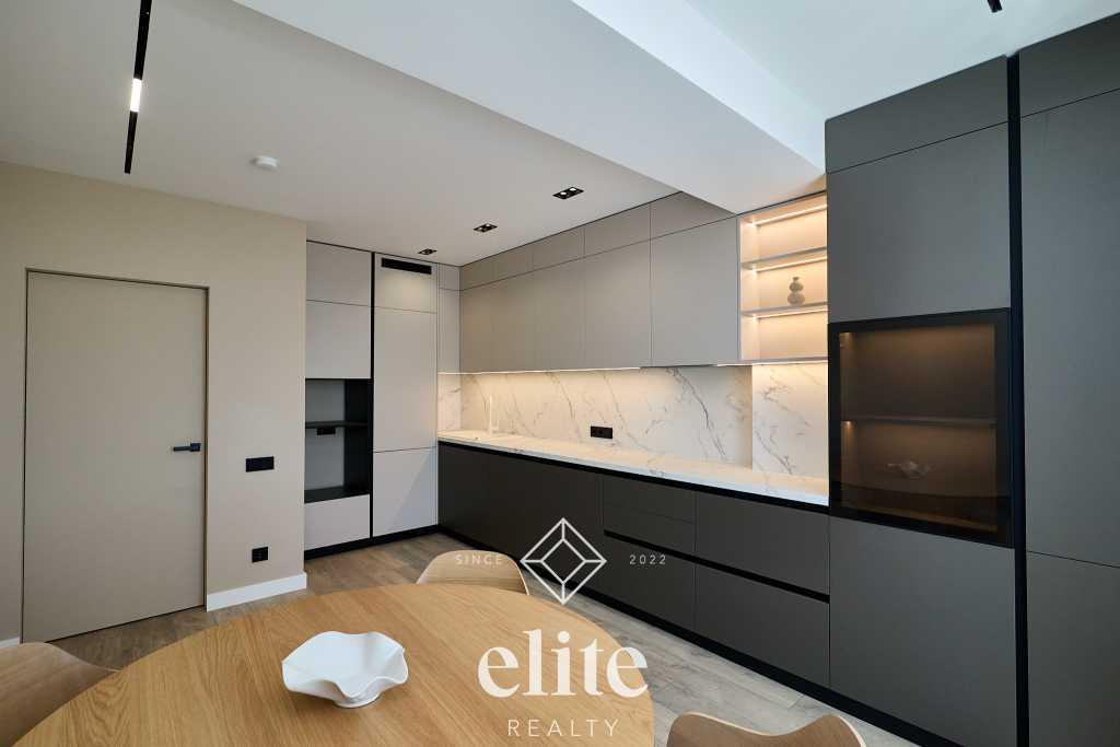 elite realty image