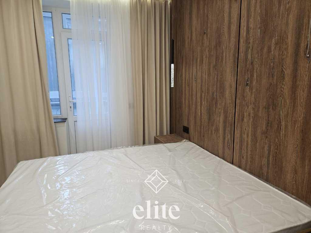 elite realty image