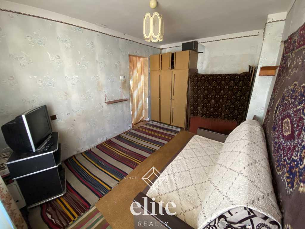 elite realty image
