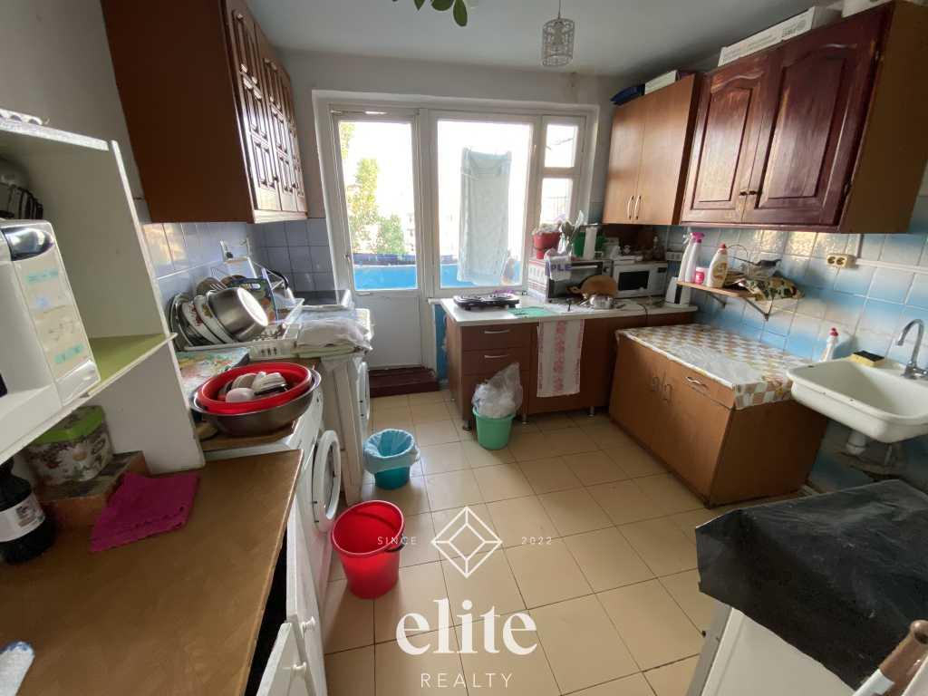 elite realty image