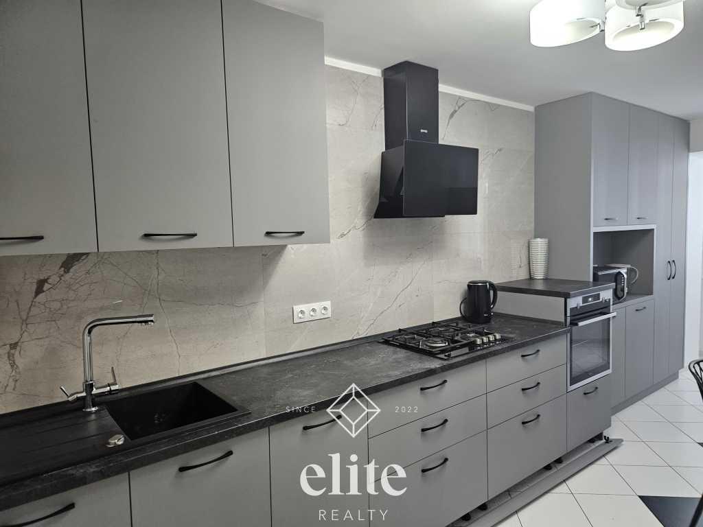 elite realty image