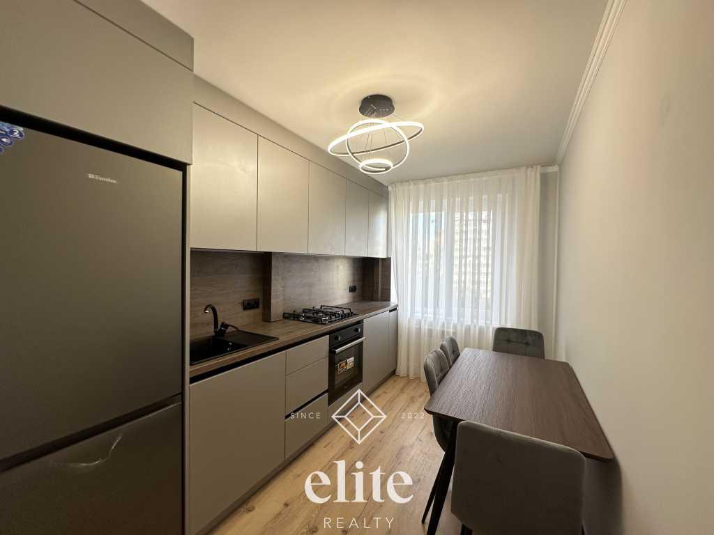 elite realty image