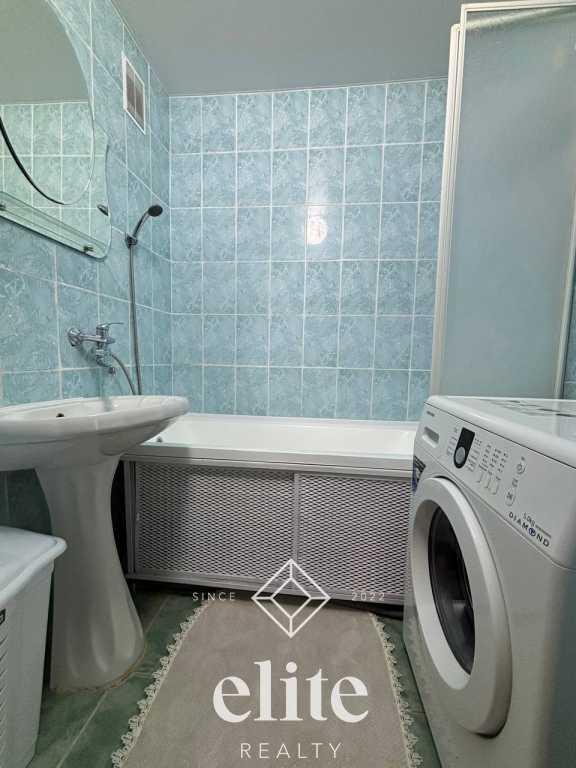 elite realty image