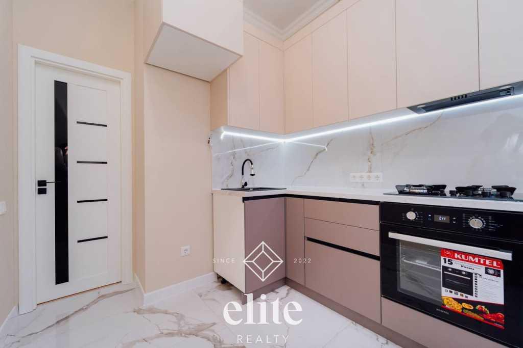 elite realty image