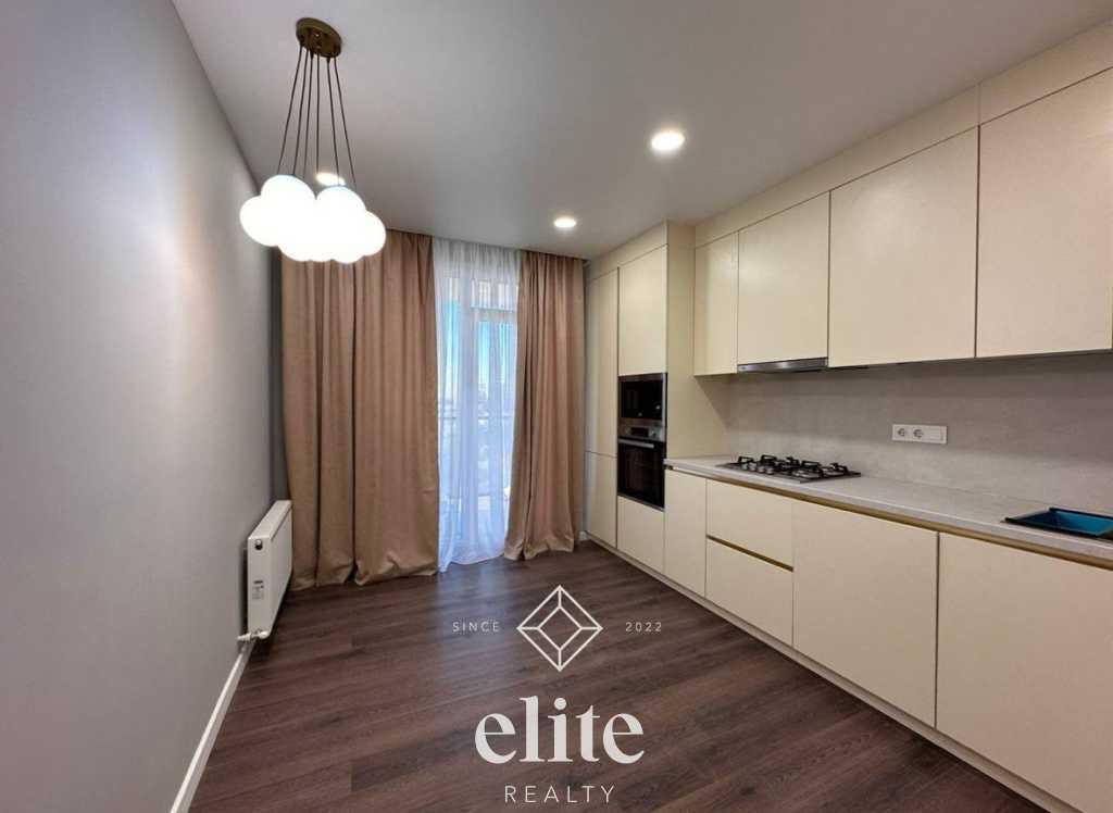 elite realty image