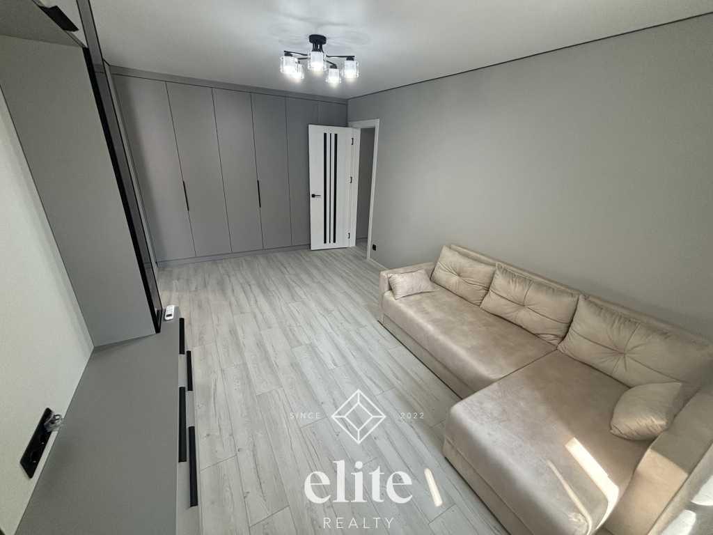 elite realty image