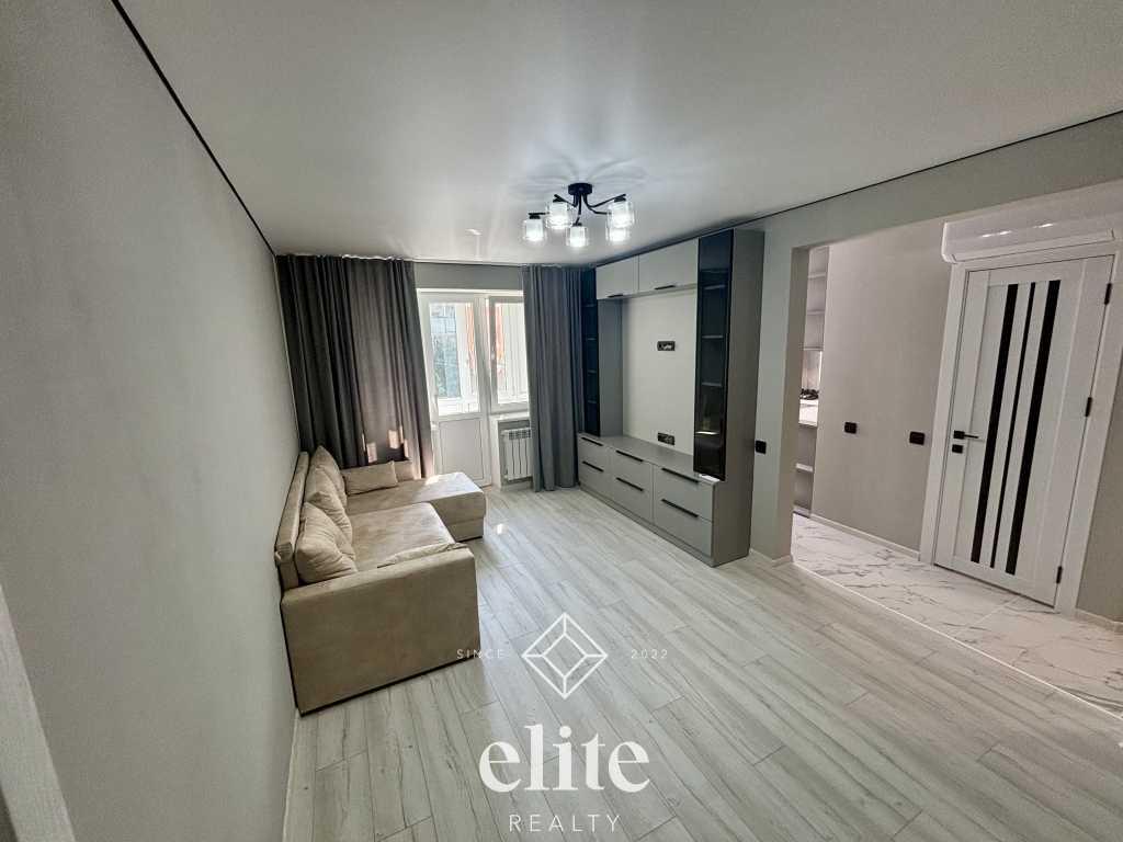 elite realty image