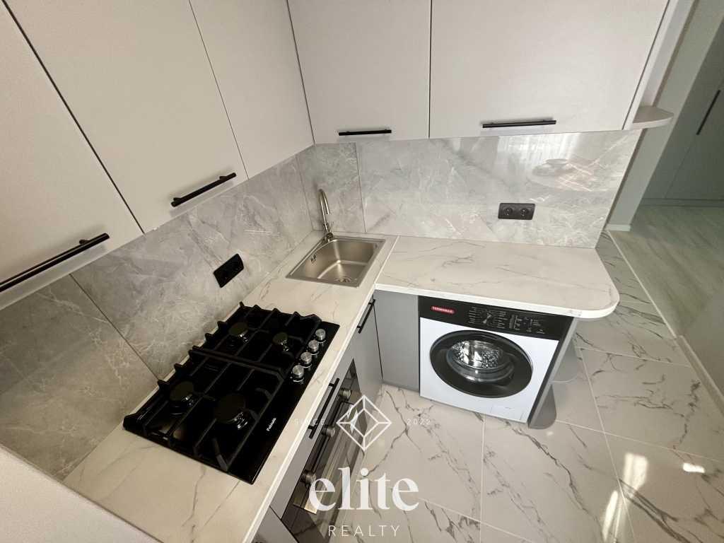 elite realty image