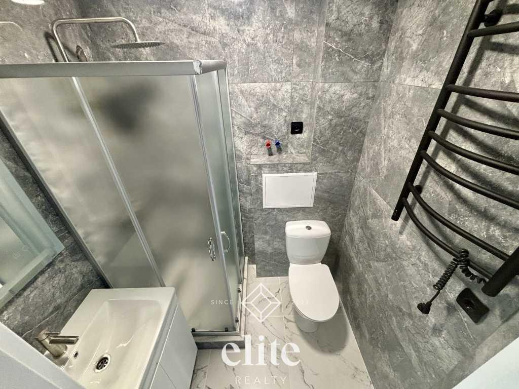 elite realty image