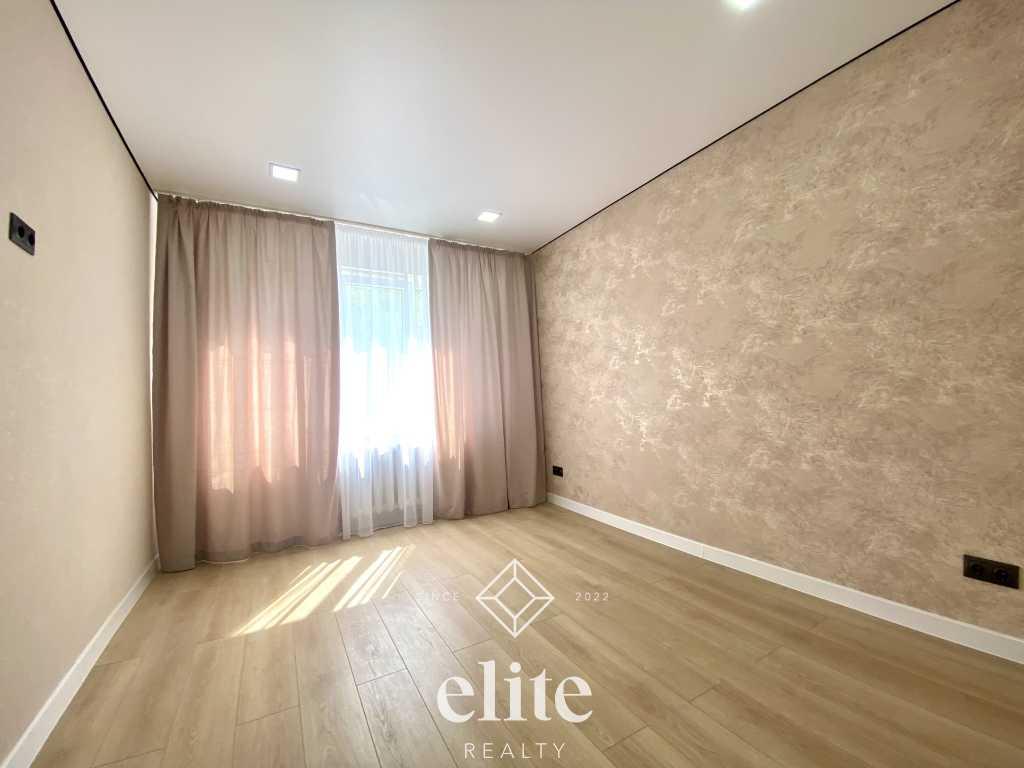 elite realty image