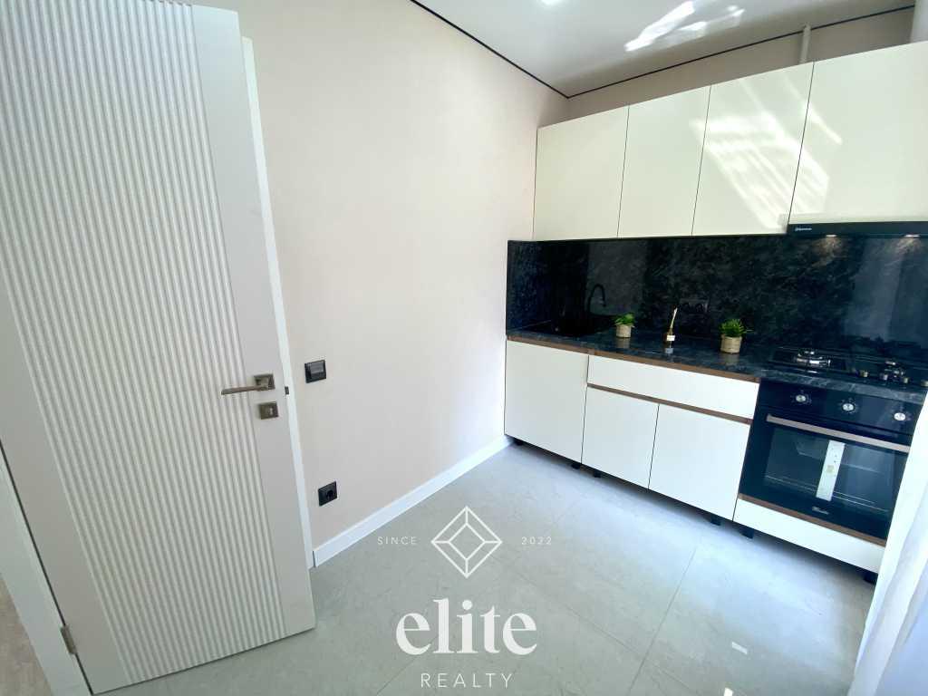 elite realty image