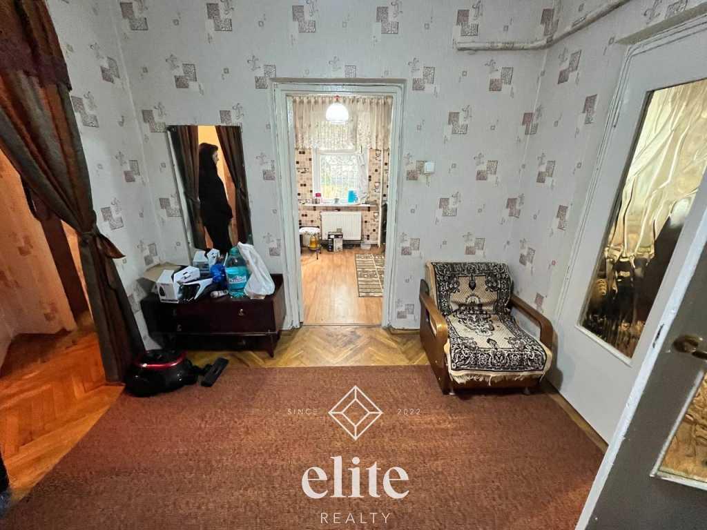 elite realty image