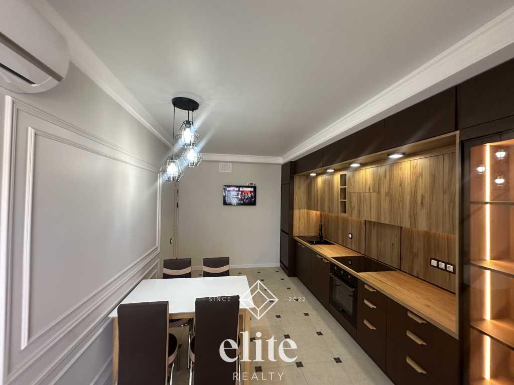 elite realty image