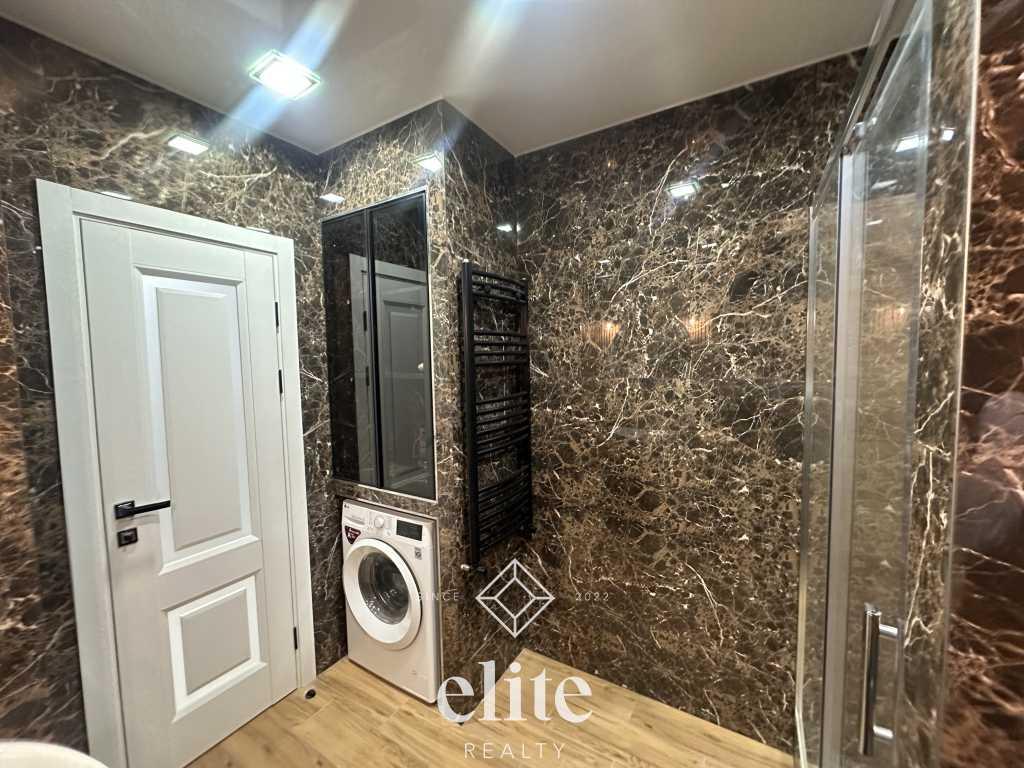 elite realty image