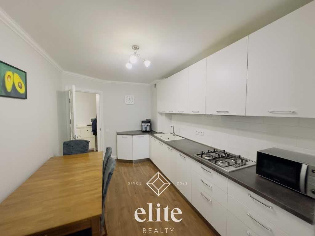 elite realty image