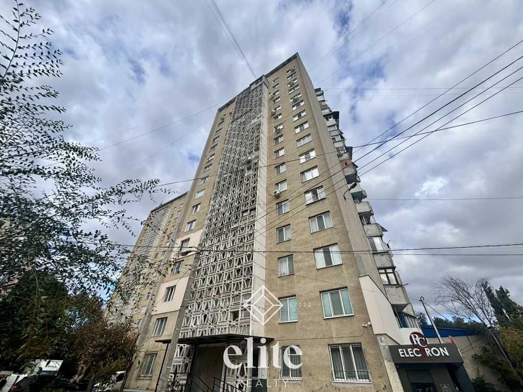 elite realty image