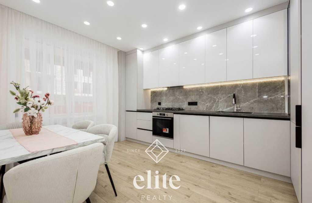 elite realty image