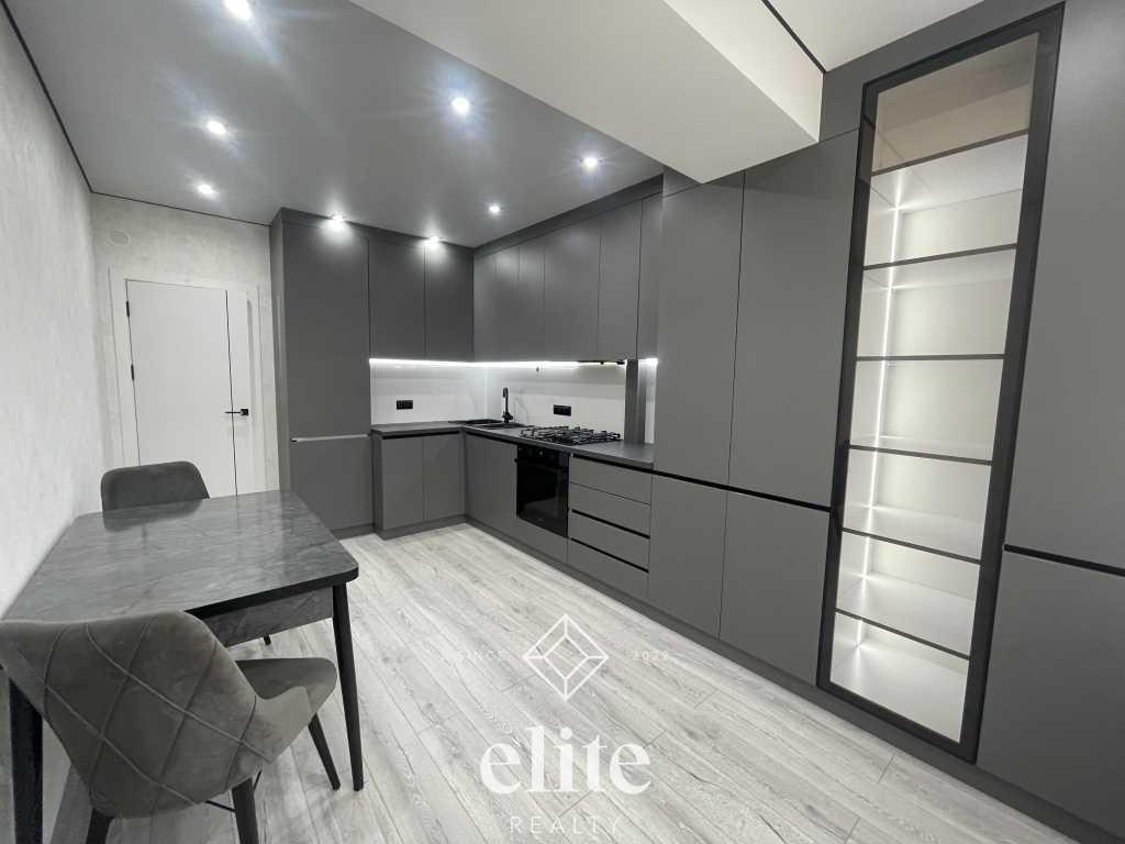 elite realty image