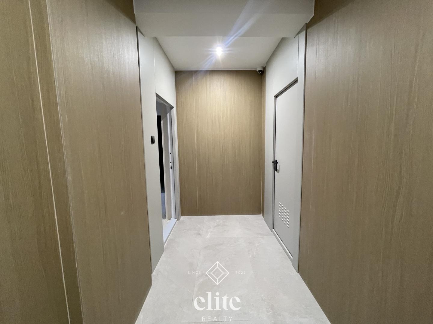 elite realty image