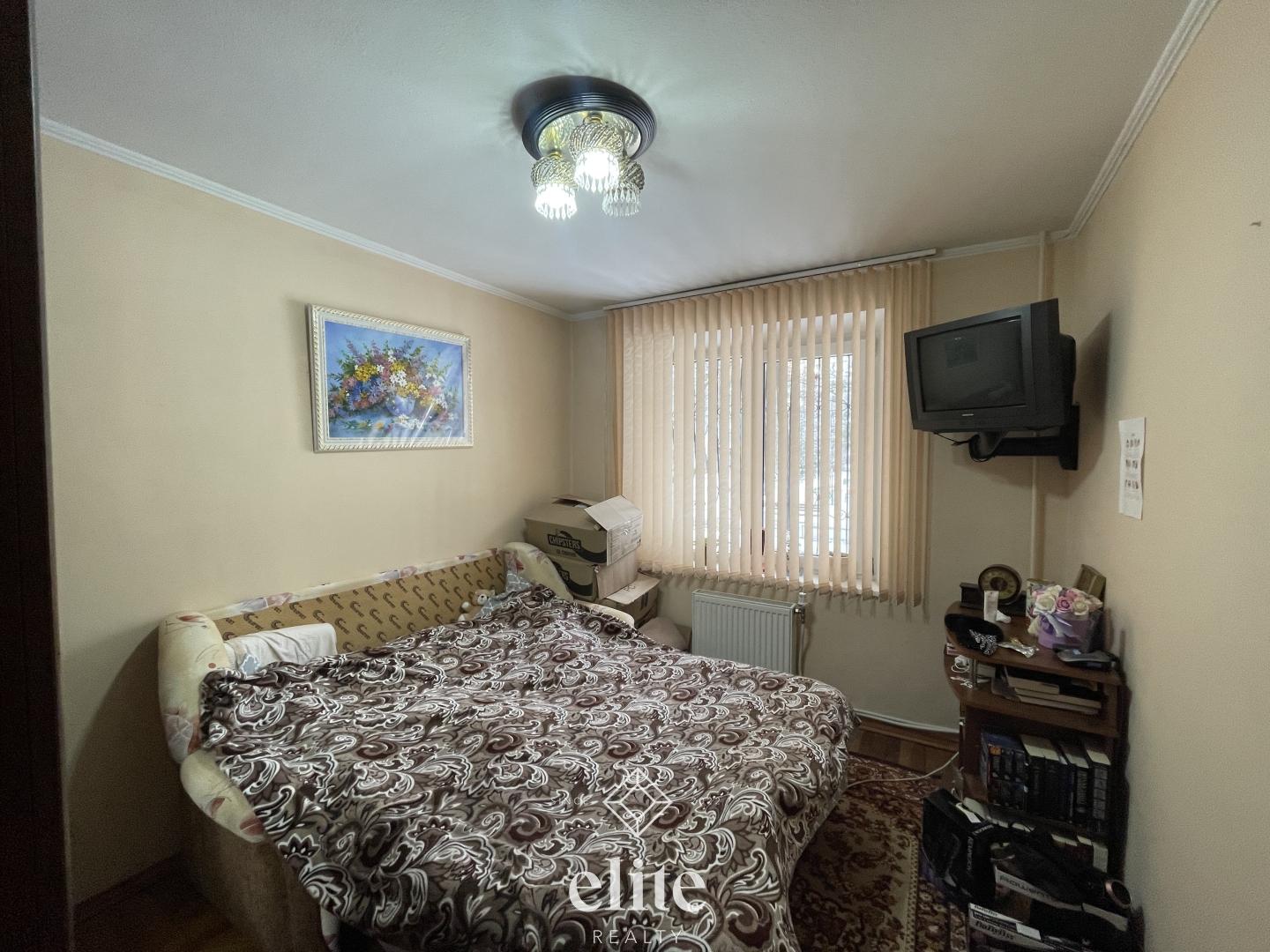 elite realty image