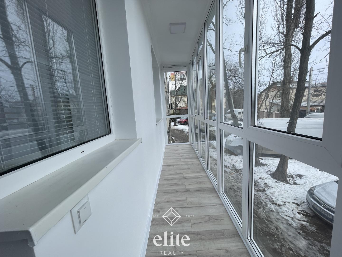 elite realty image