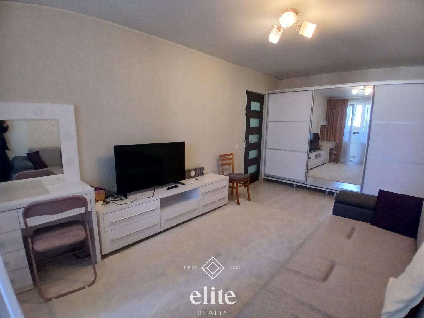 elite realty image