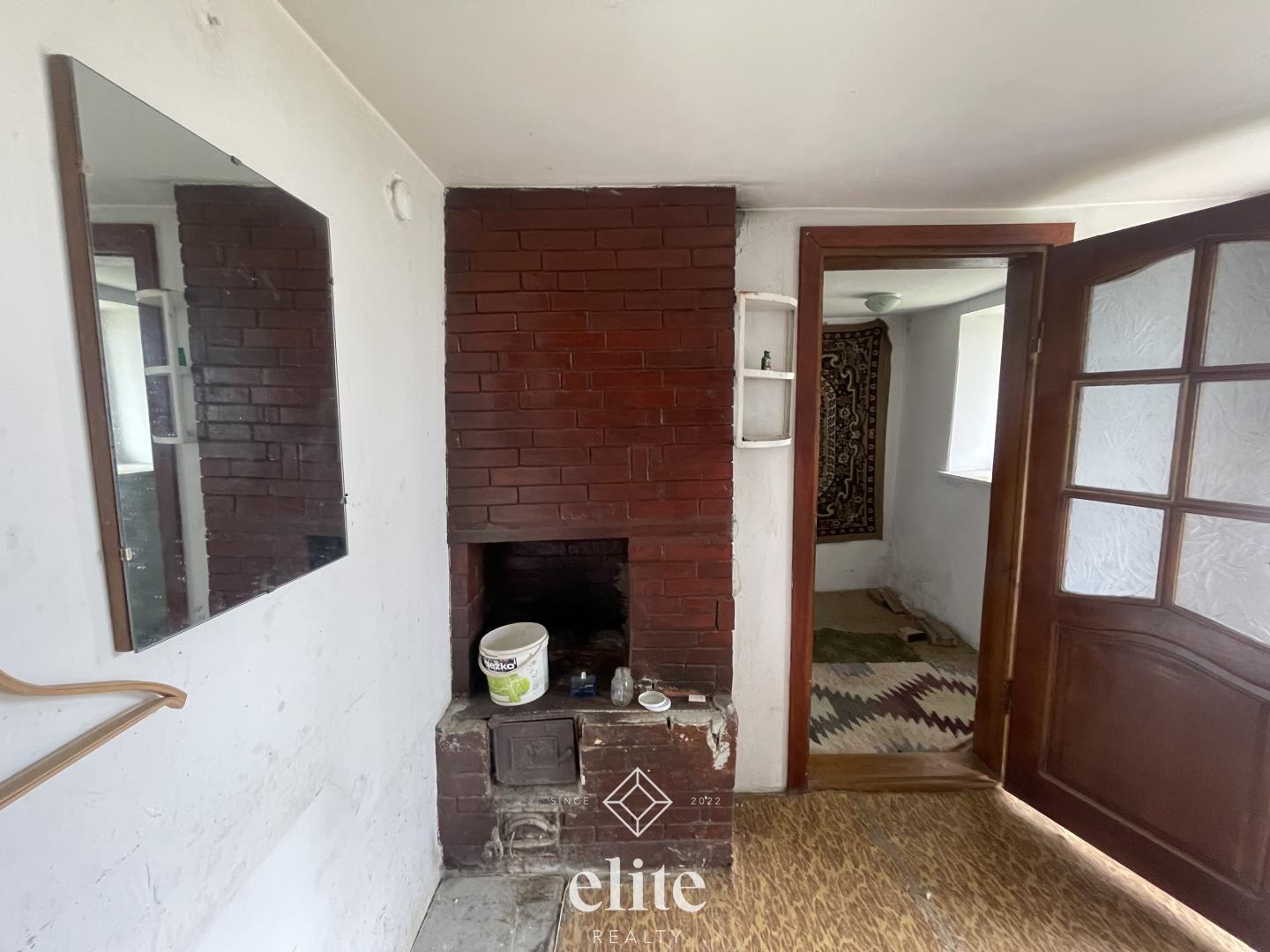 elite realty image
