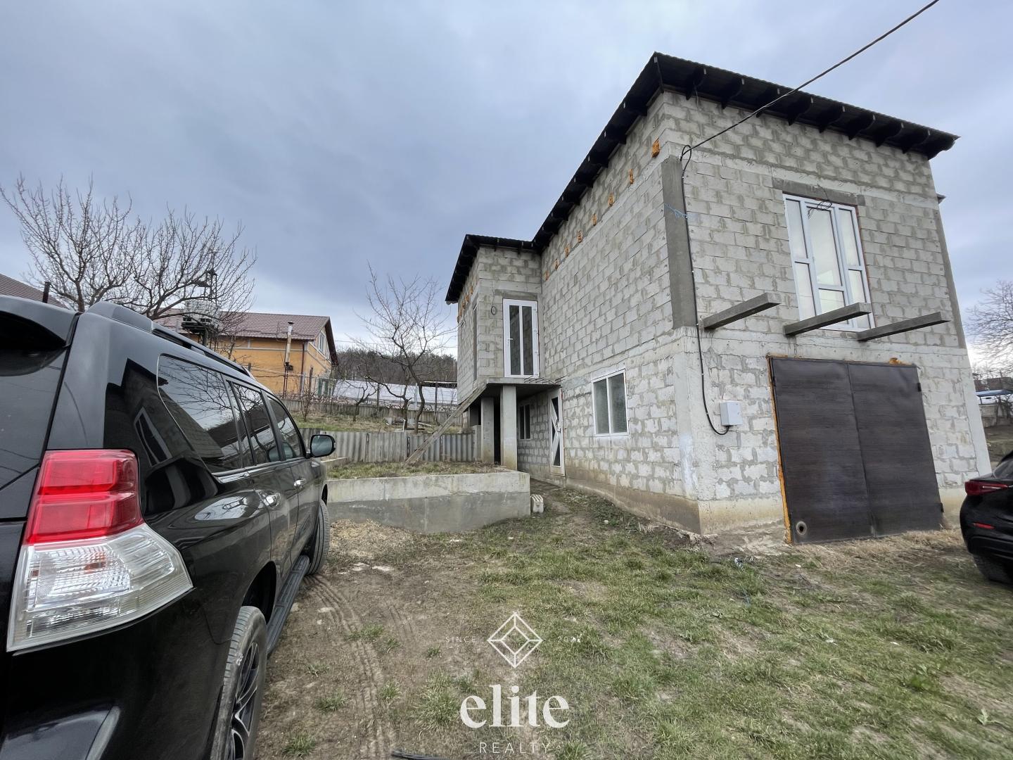 elite realty image