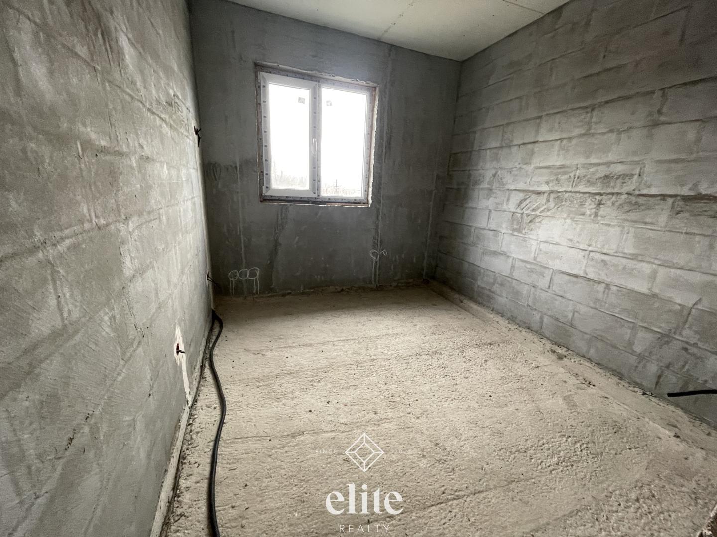 elite realty image