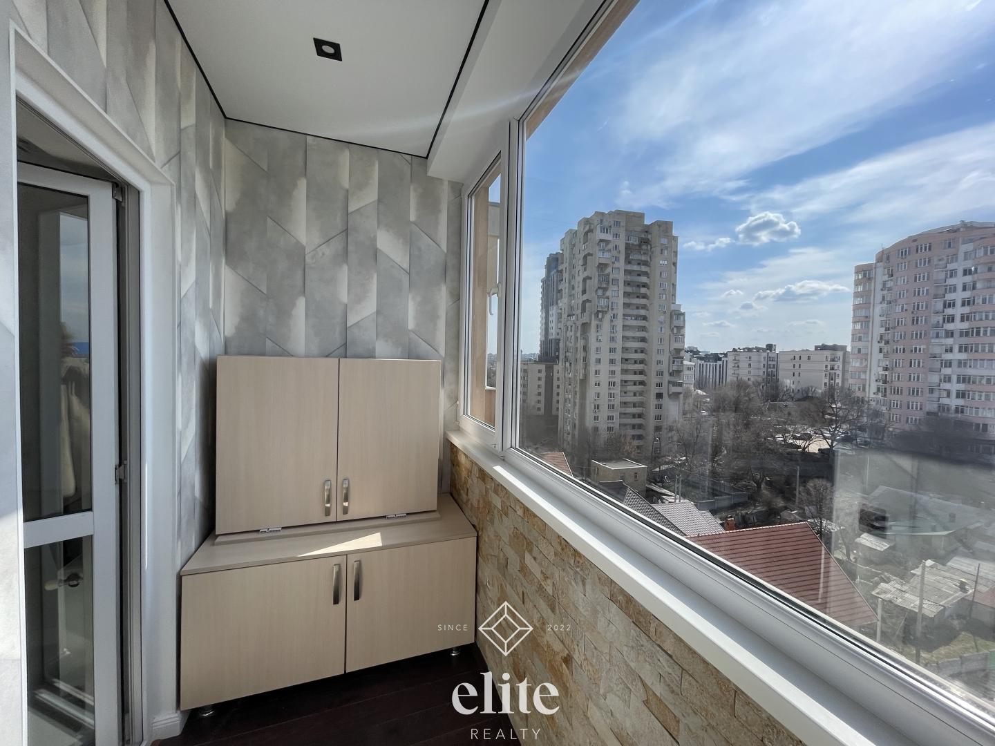 elite realty image