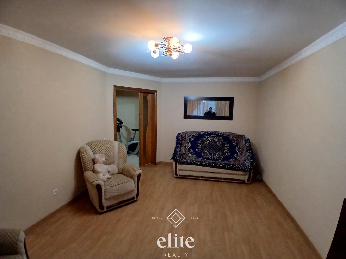 elite realty image