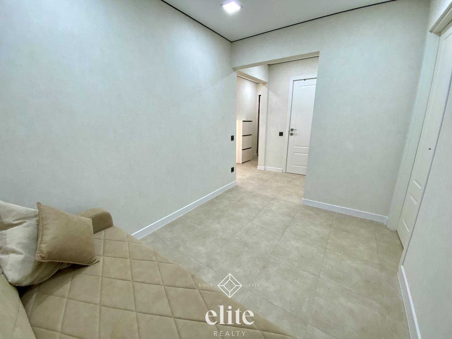 elite realty image