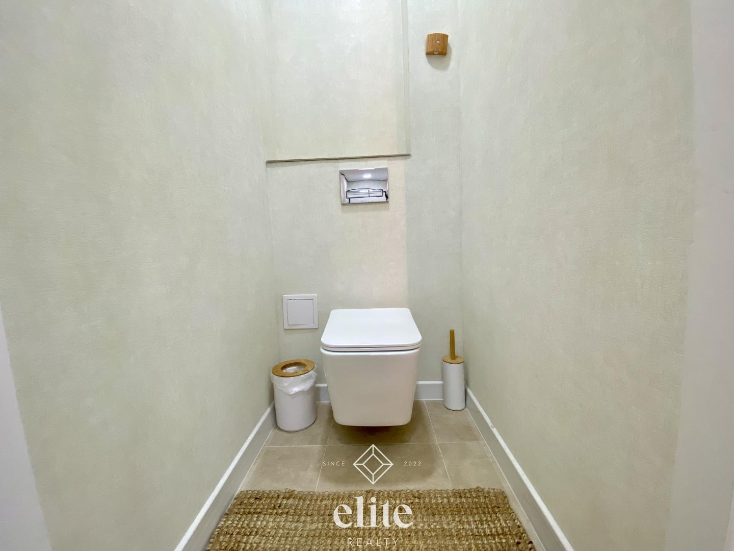elite realty image