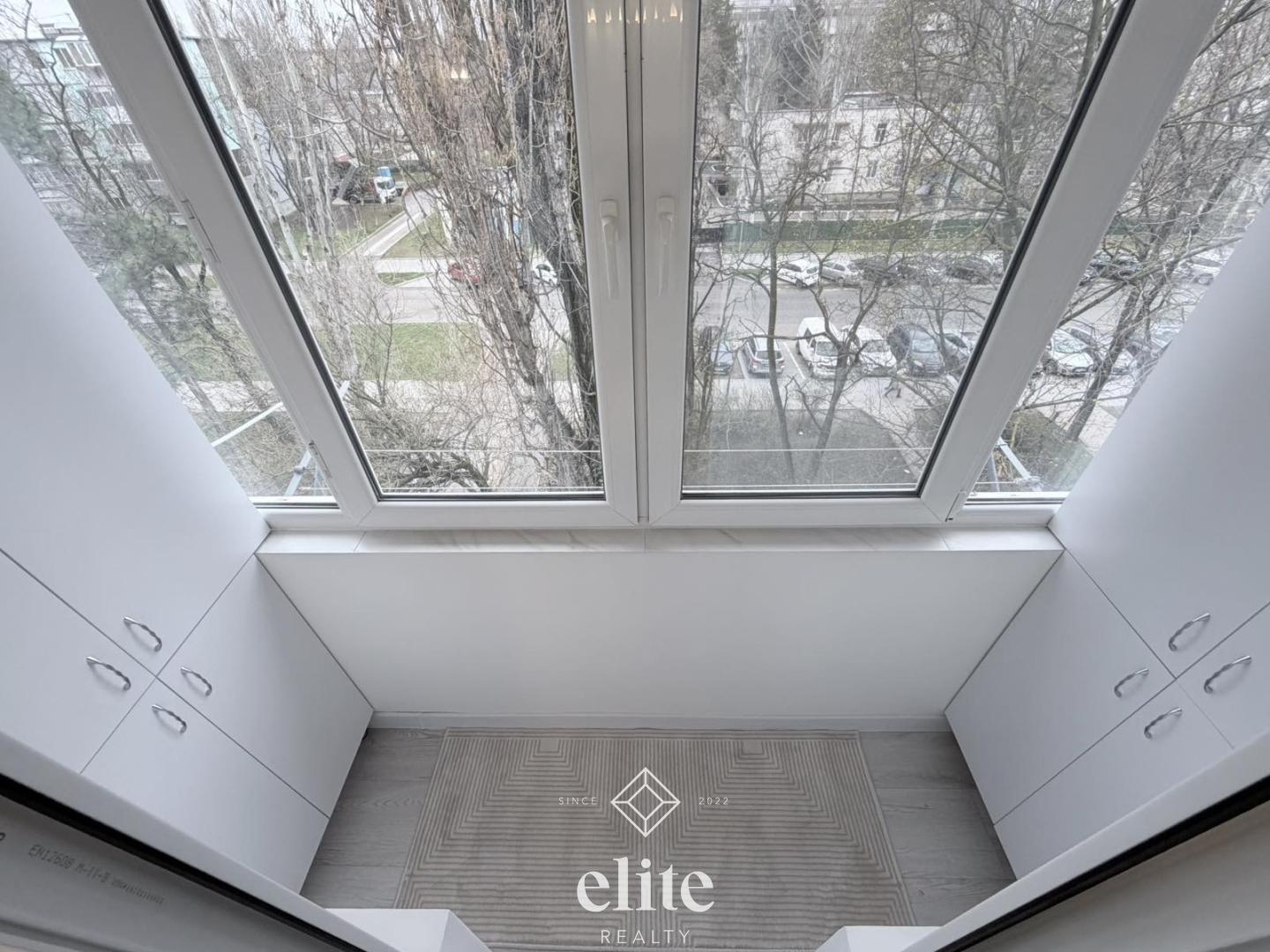 elite realty image
