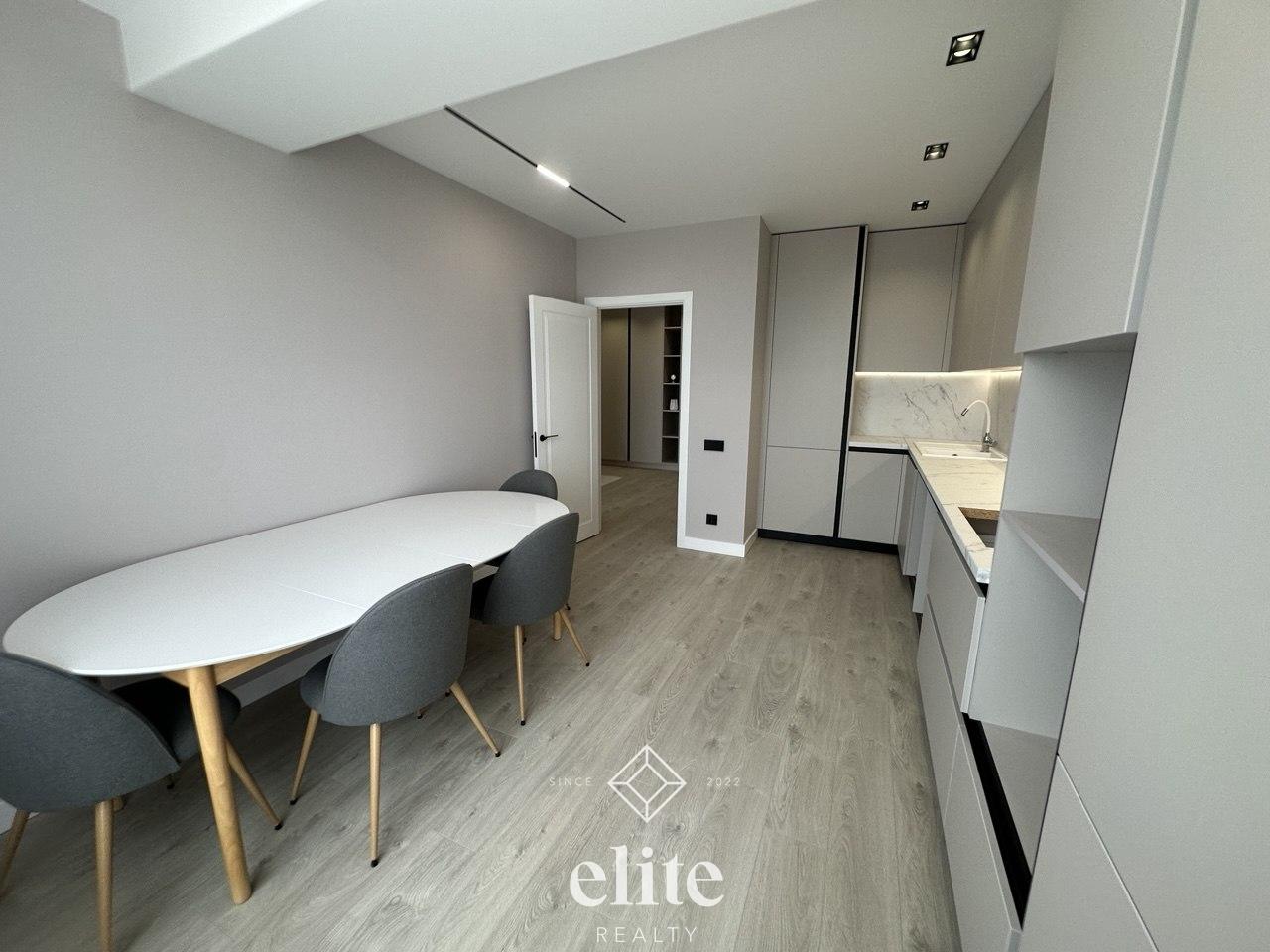 elite realty image