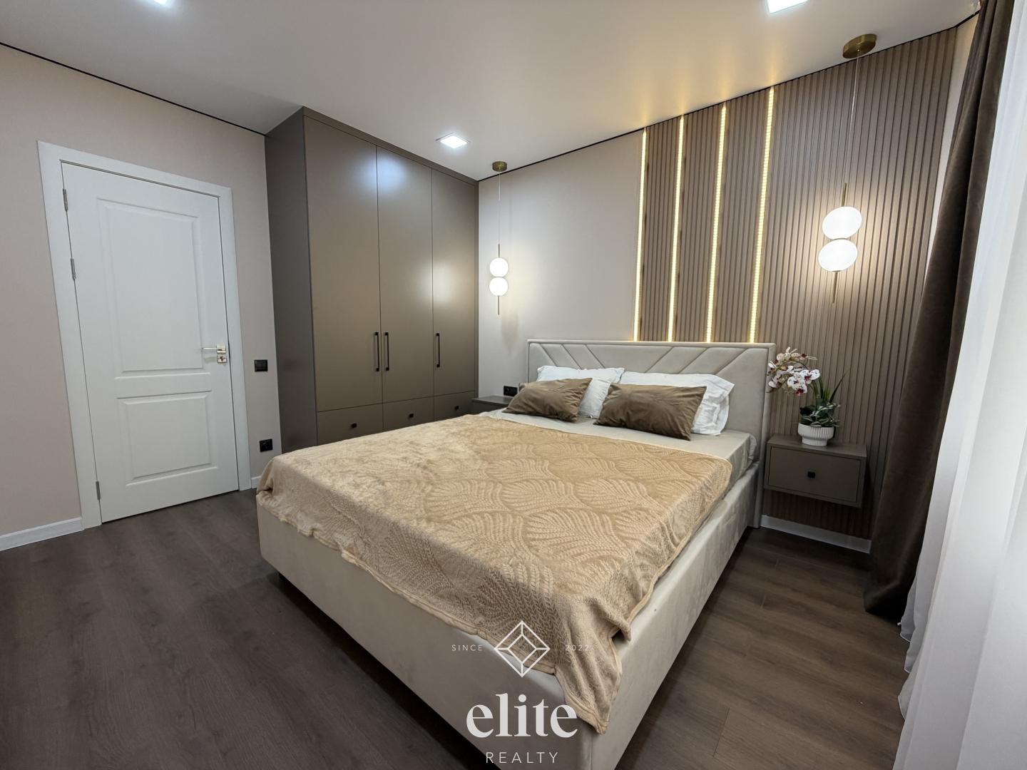 elite realty image