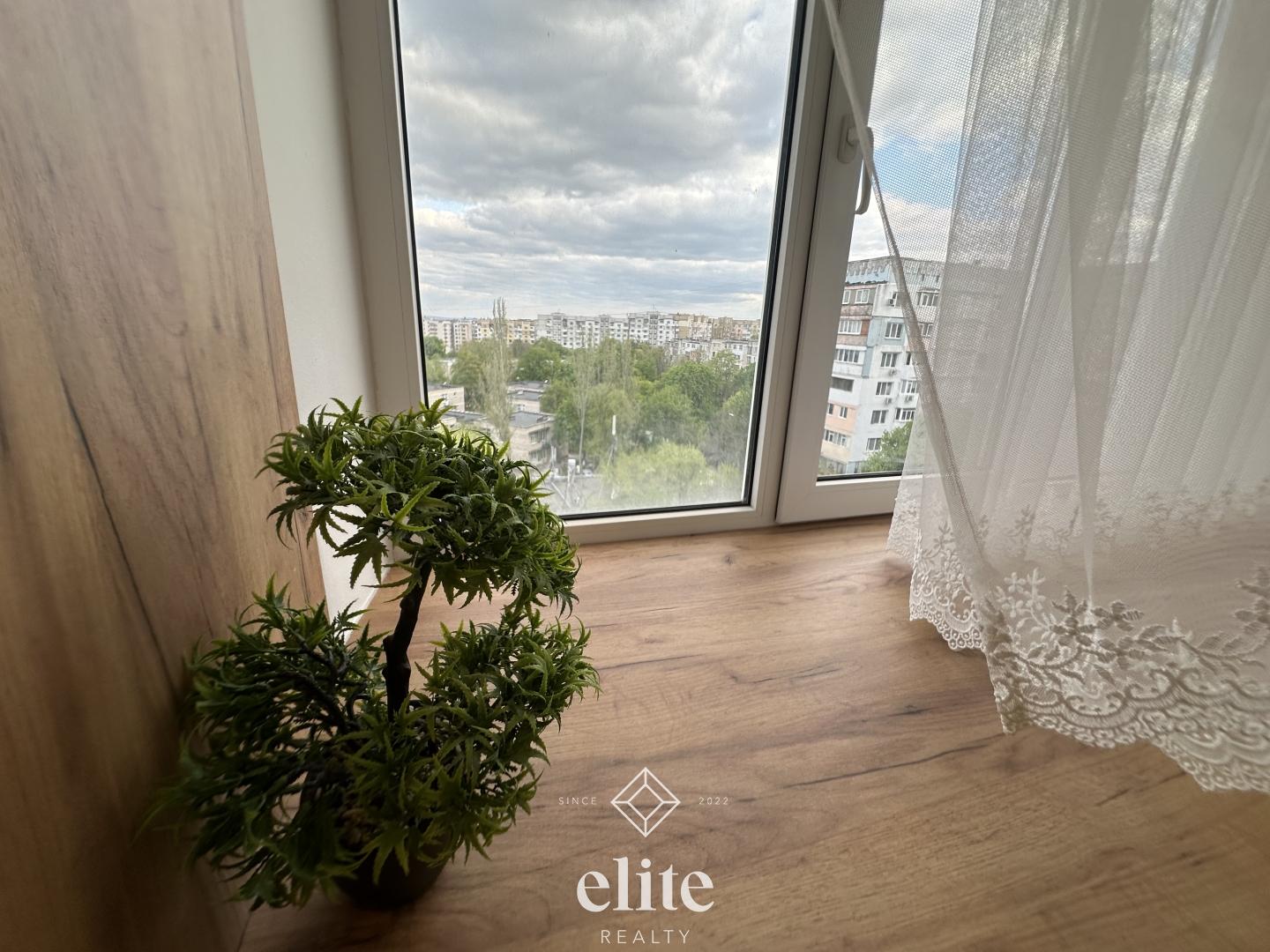 elite realty image