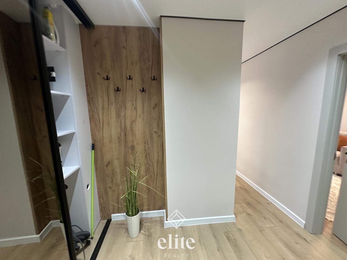 elite realty image
