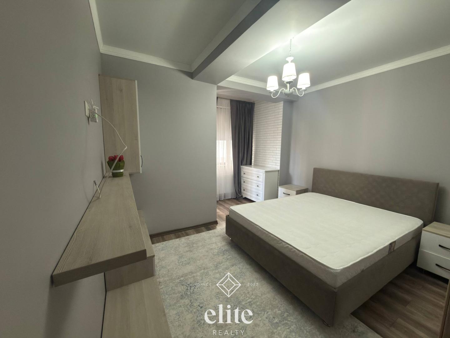 elite realty image