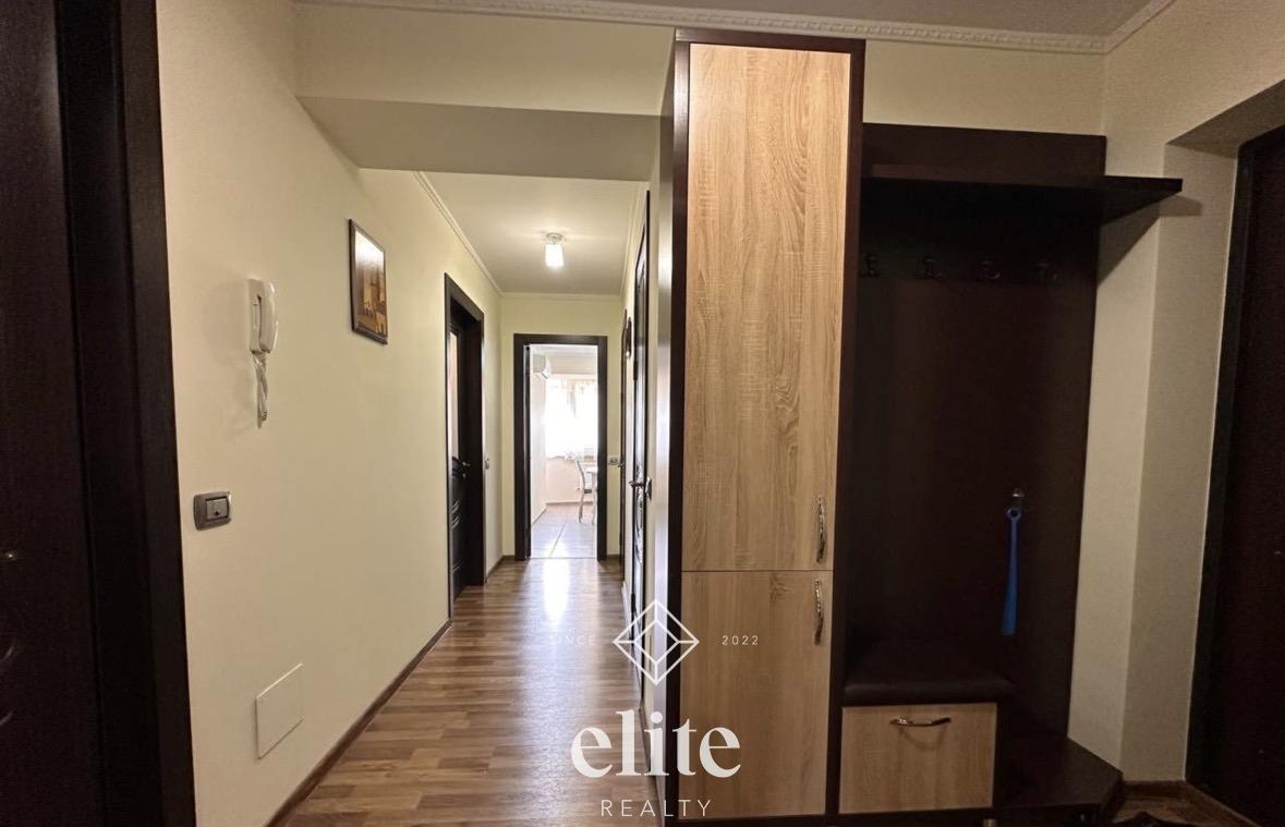 elite realty image