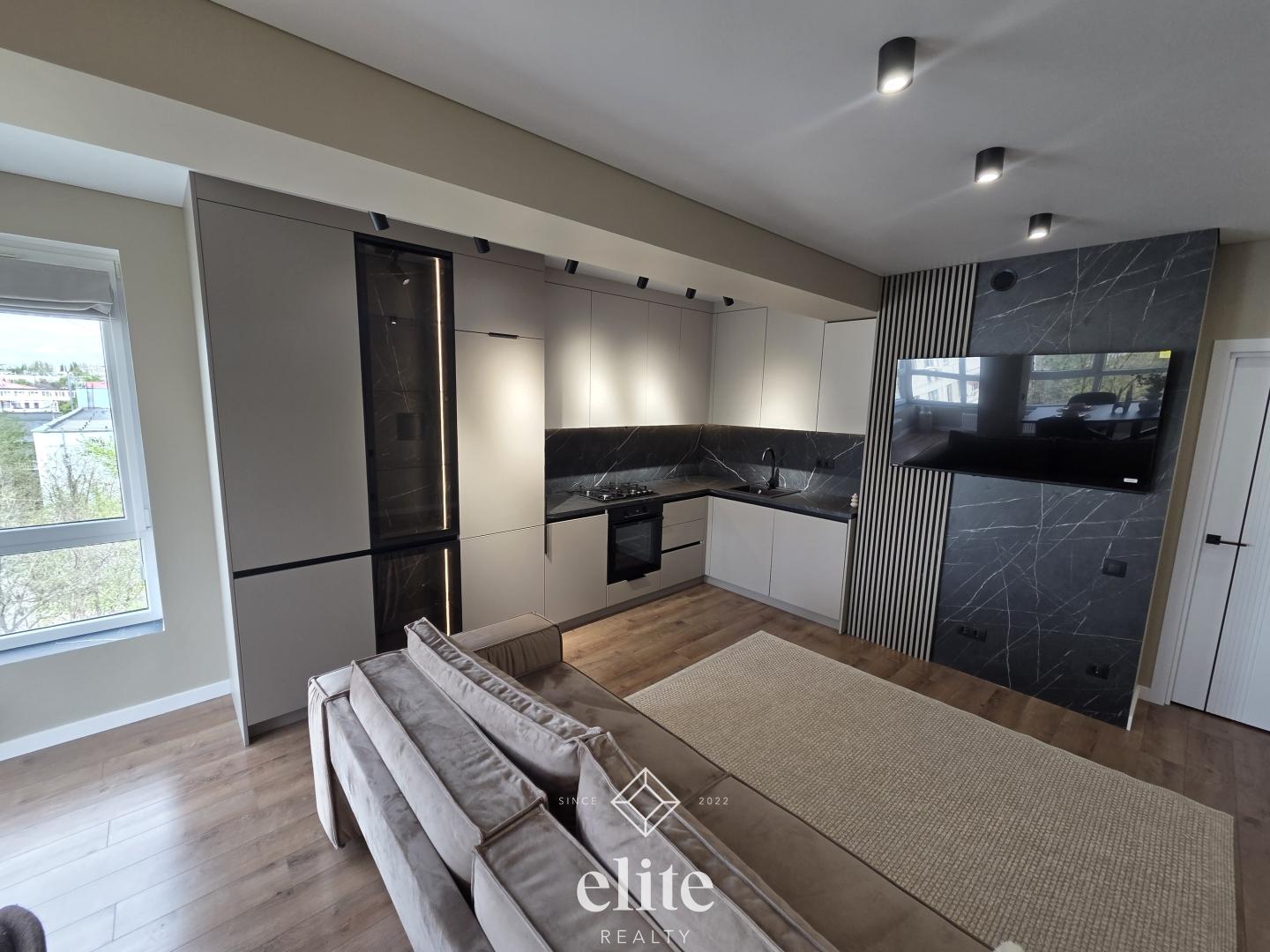 elite realty image