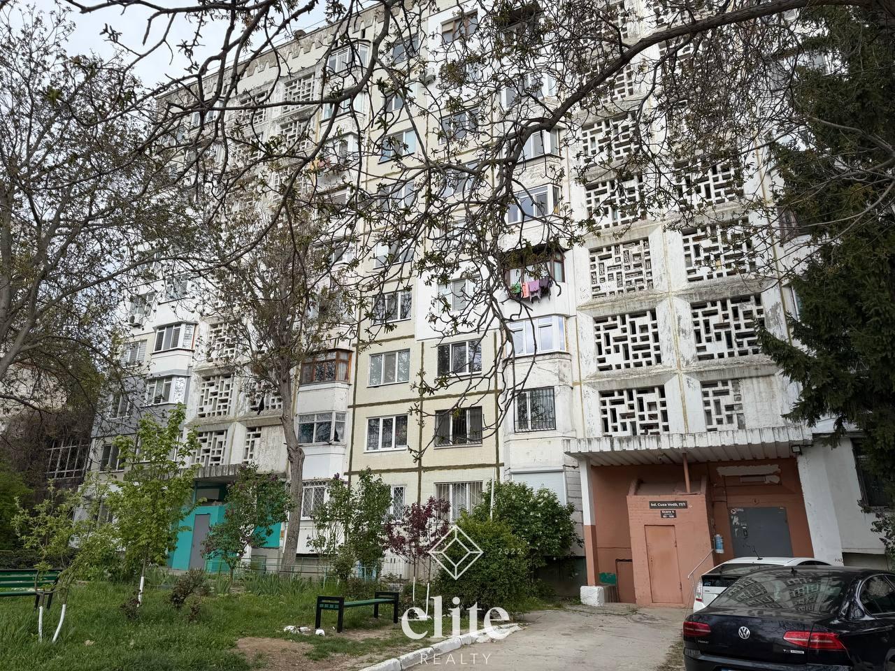 elite realty image