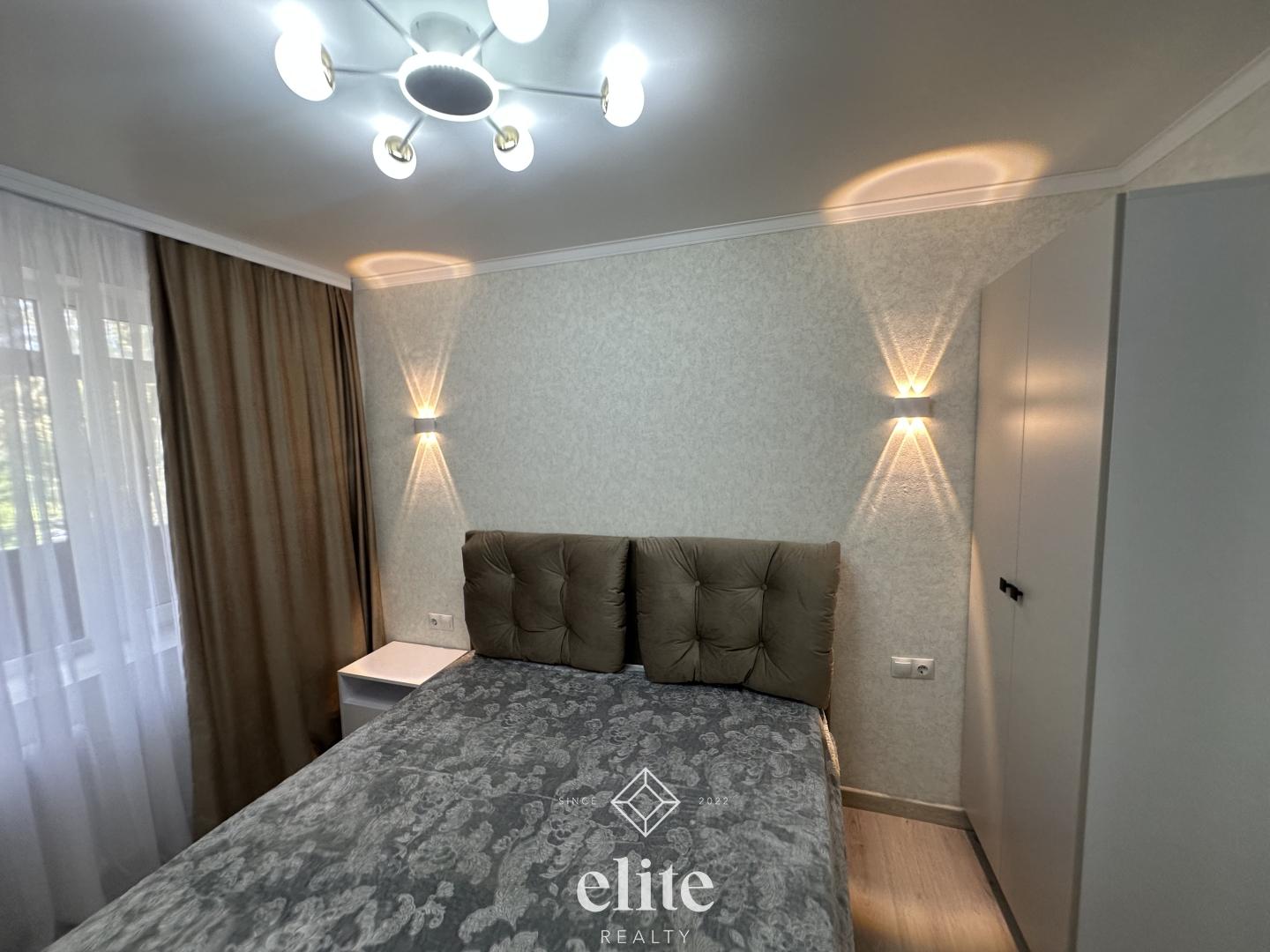 elite realty image